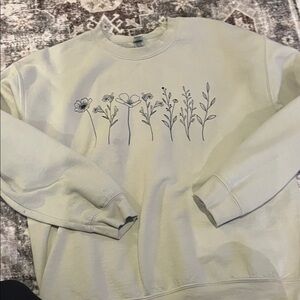 Floral Graphic Sweatshirt